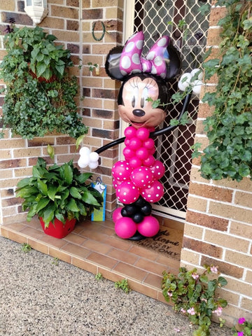 Minnie Mouse Balloon Sculpture