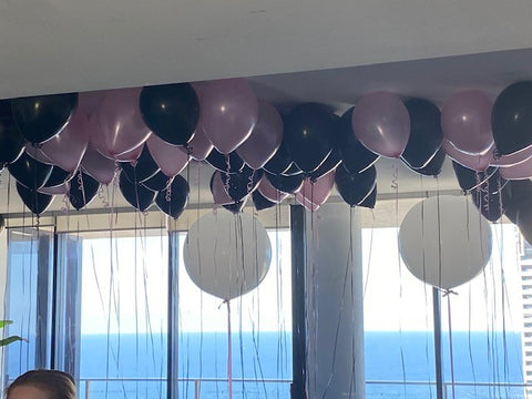 Ceiling Balloons - Loose Balloons with Helium (1 - 50) - Photo